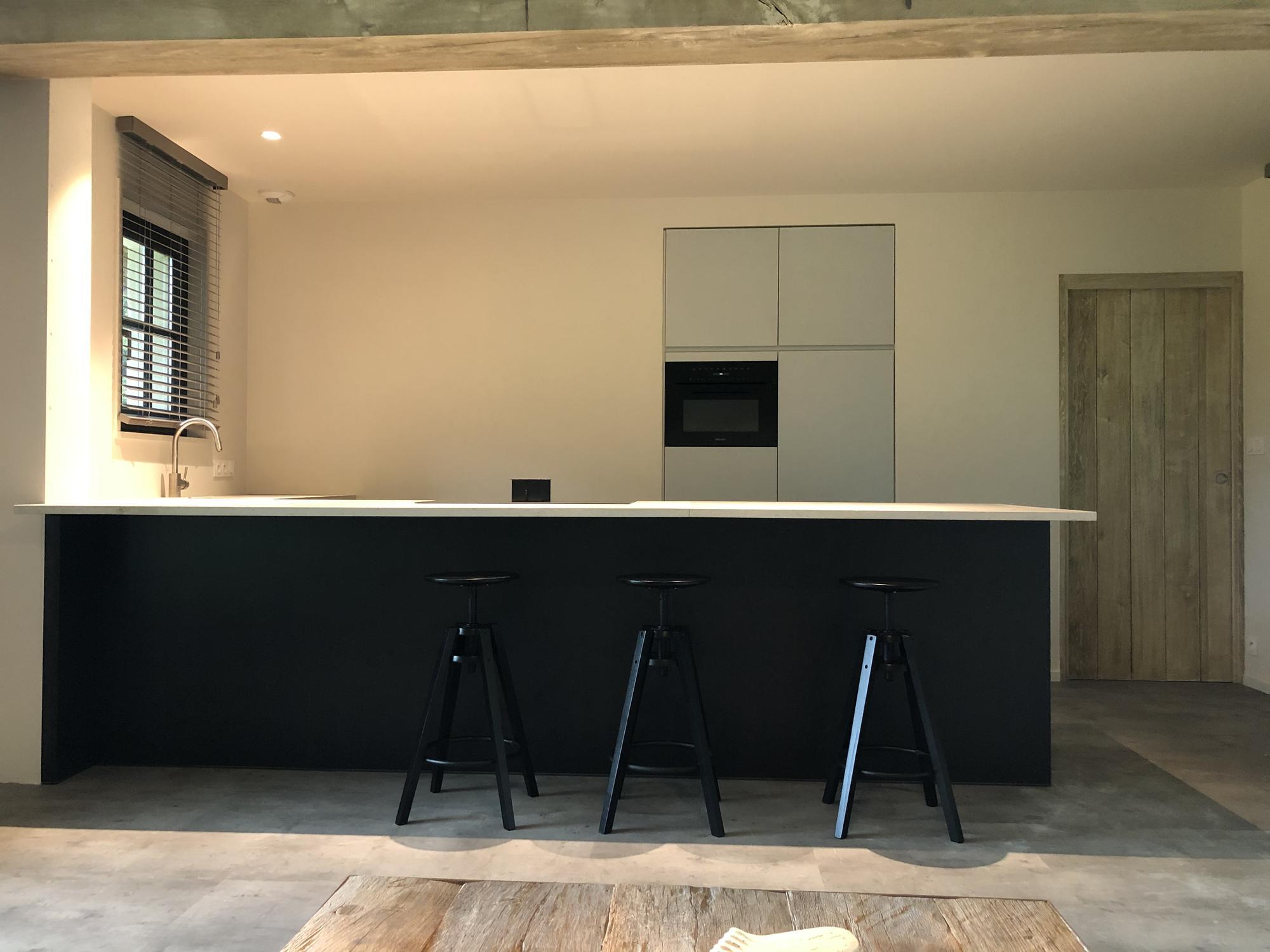 Inrichting keuken vakantiewoning - keukeninrichting - maatwerk keuken - timmer ateljé - kortrijk marke
