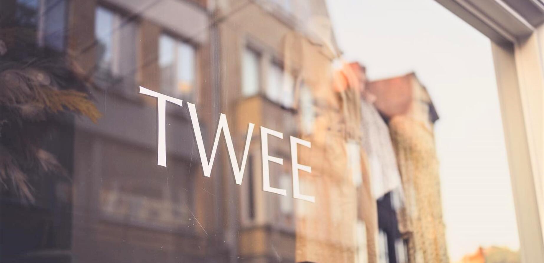 Winkelinrichting - interieur winkel op maat - maatwerk kledijwinkel - maatwerk - interieurinrichting winkel - timmer ateljé - kortrijk marke